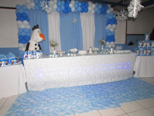 decoracao-com-tnt-frozen