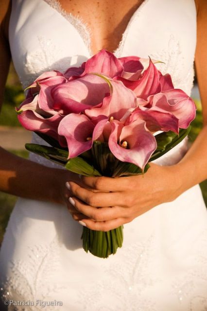 Buquê de Copos de Leite rosa