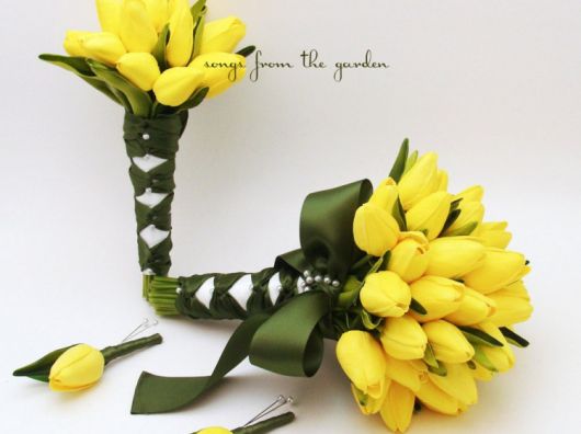 buque de tulipas amarelas 2