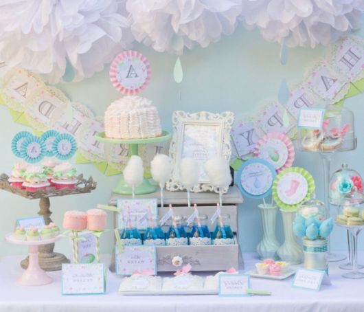 festa surpresa simples decoração