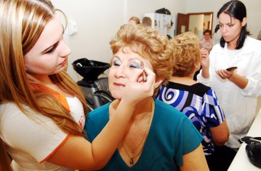 Presente para Avó maquiagem