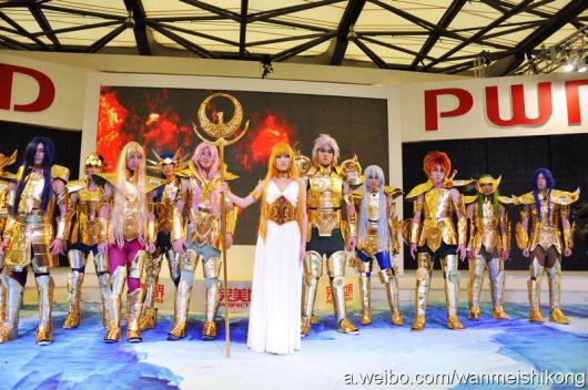 modelos de Fantasia Cavaleiros do Zodíaco