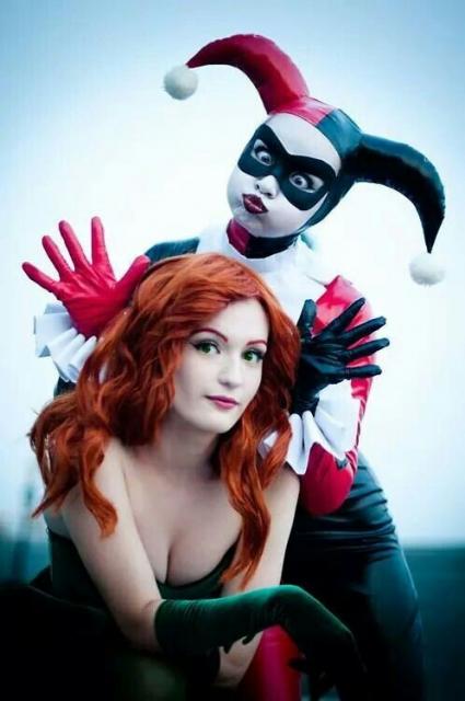 Arlequina e Hera Venenosa