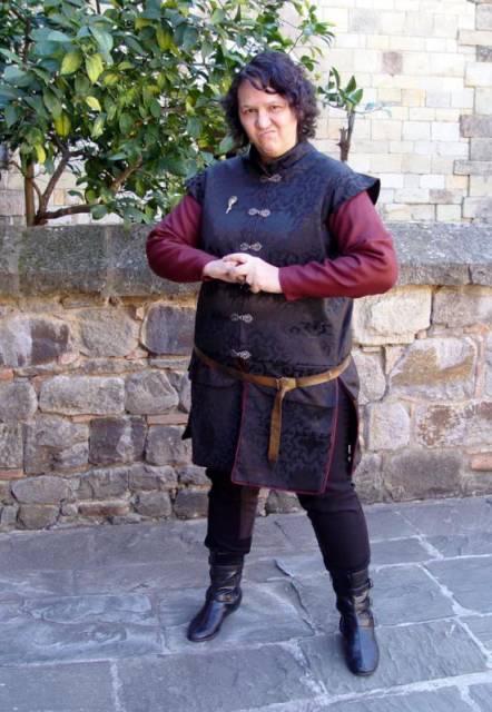 fantasia Game of Thrones Tyrion feminina
