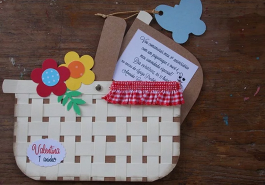 convite com envelope de cesta de piquenique