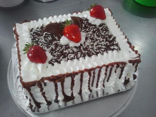 bolo de morango