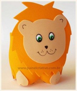 lembrancinha festa safári