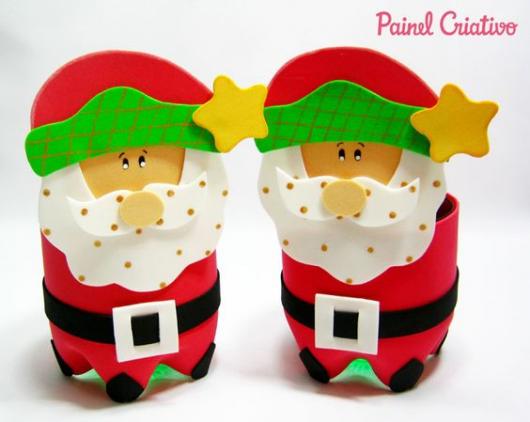 papai noel com materiais reaproveitados