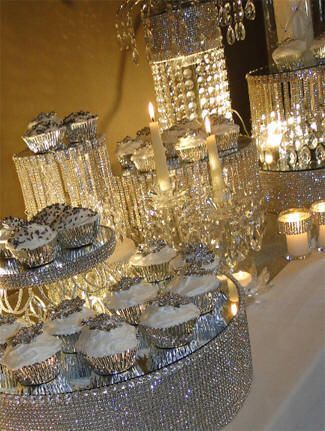 decoração de bodas de cristal com brilhos