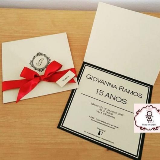 convite com fita de cetim