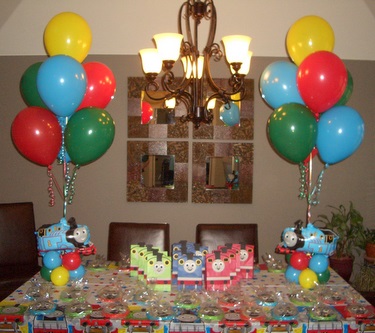 Balões Presos com Fitilhos