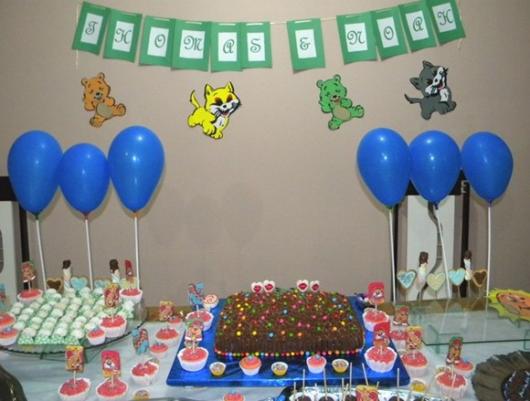 Balões Presos com Fitilhos