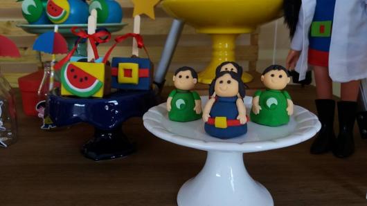 bonequinhos de biscuit show da luna