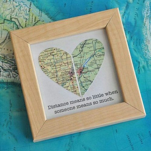 Quadrinho com mapa em formato de coração e mensagem.