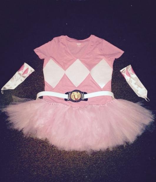 Fantasia rosa com saia tutu.