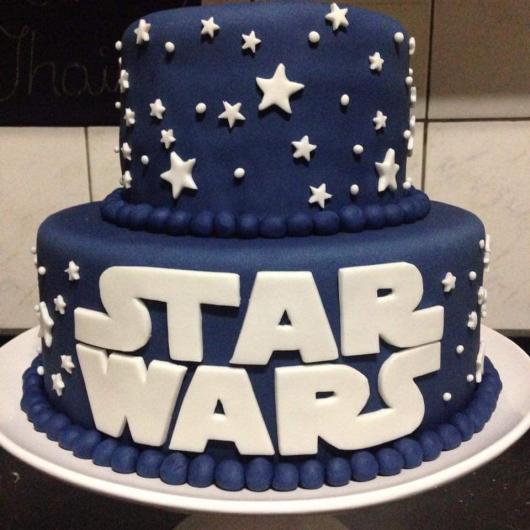Bolo Star Wars 2 andares azul e branco