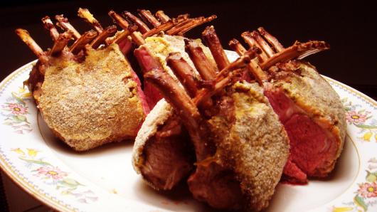 Ceia de Natal simples cordeiro