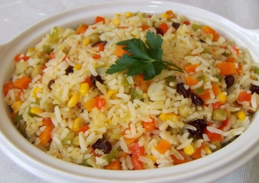 Ceia de Natal simples arroz a grega