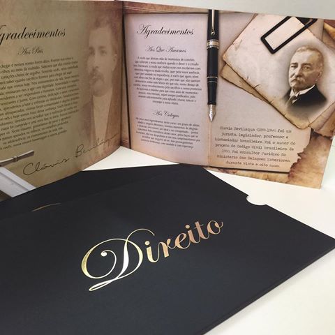 Convites de Formatura Direito preto e dourado