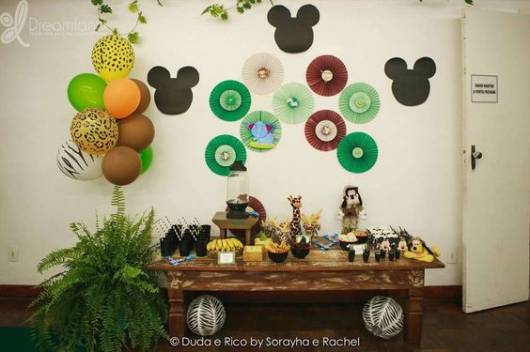 Festa Safari Mickey apliques de paredeEVA