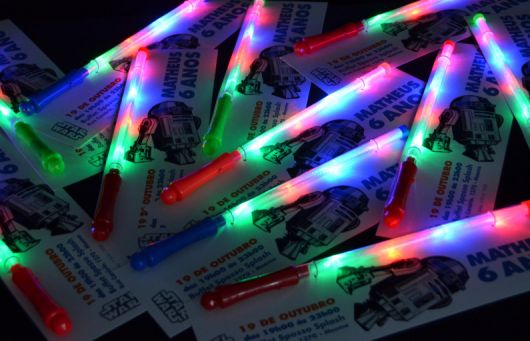 Festa Star Wars sabre de luz