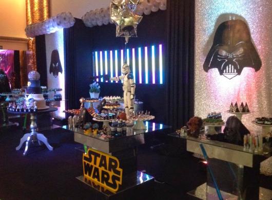 Festa Star Wars de sofisticada