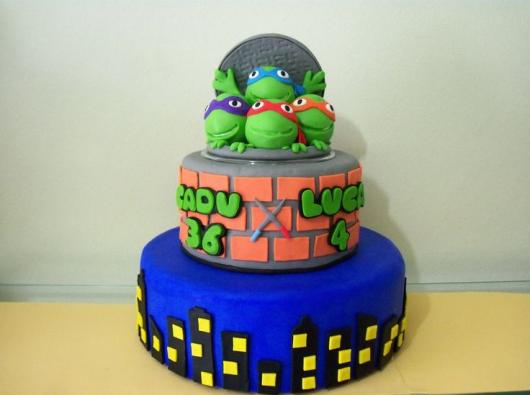 Festa Tartarugas Ninja bolo fake 2 andares