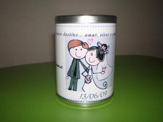 Latinhas para Lembrancinhas de casamento adesivada