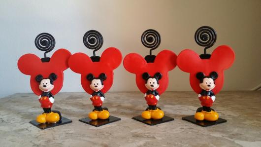 Lembrancinhas de Biscuit do Mickey porta bilhete com coração