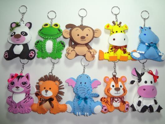 Lembrancinhas Safari de EVA chaveirinho