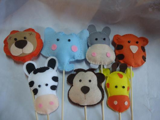 Lembrancinhas Safari fantoche de feltro no palito