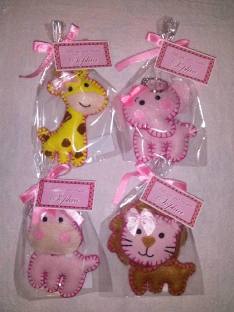 Lembrancinhas Safari rosa chaveirinho