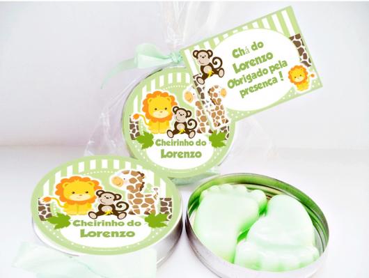 Lembrancinhas Safari para chá de bebê latinha personalizada com sabonete 