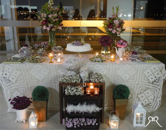 Bodas de Diamante decoração simples com velas