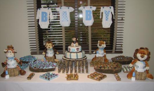 Chá de Bebê Simples decoração safari