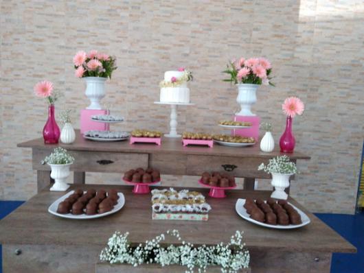 Chá de Casa Nova decoração rústica simples