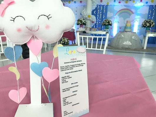 Festa Chuva de Amor decoração sofisticada