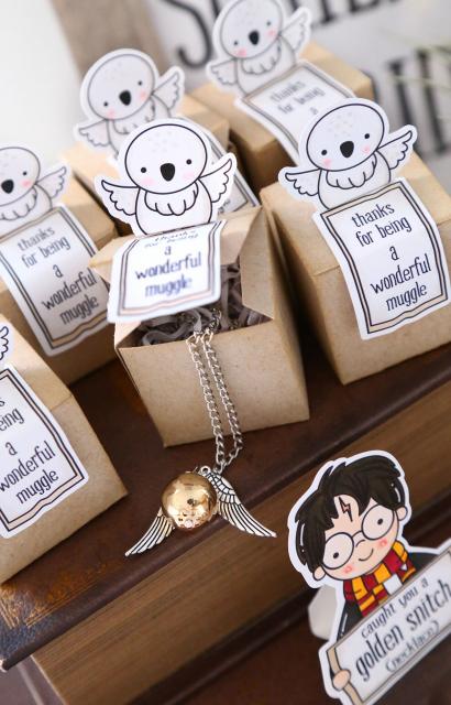 Festa Harry Potter lembrancinha sofisticada colar pomo de ouro