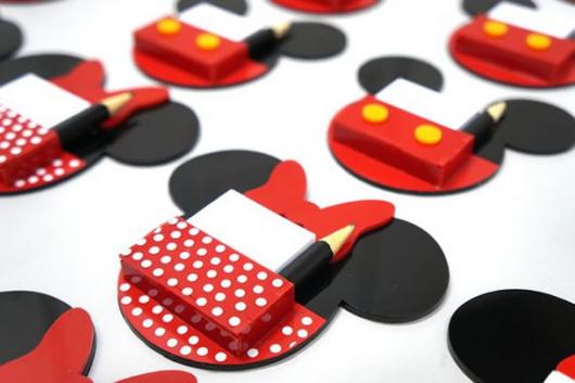 Lembrancinhas do Mickey e Minnie bloquinho de recados