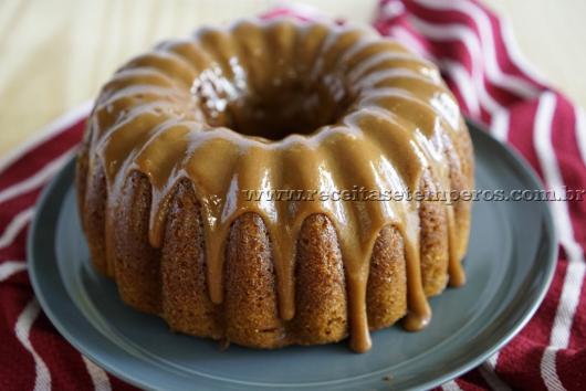 Bolo de Churros Simples com doce de leite escorrido