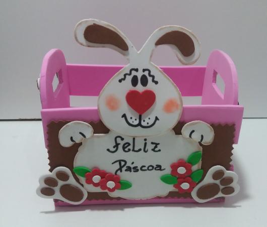 Cesta de Páscoa de EVA rosa