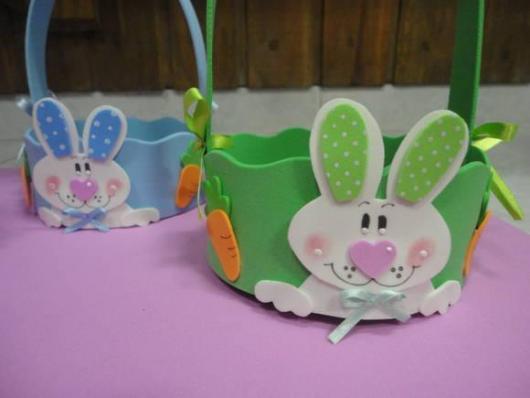 Cesta de Páscoa de EVA verde e azul