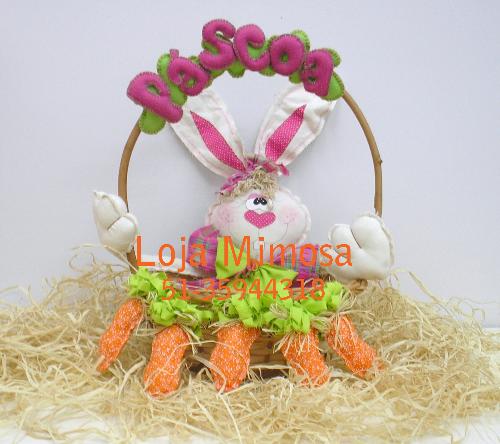 Cesta de Páscoa em Feltro com cenouras de tecido