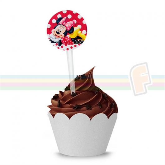 Cupcake de Chocolate com cobertura e topper da Minnie