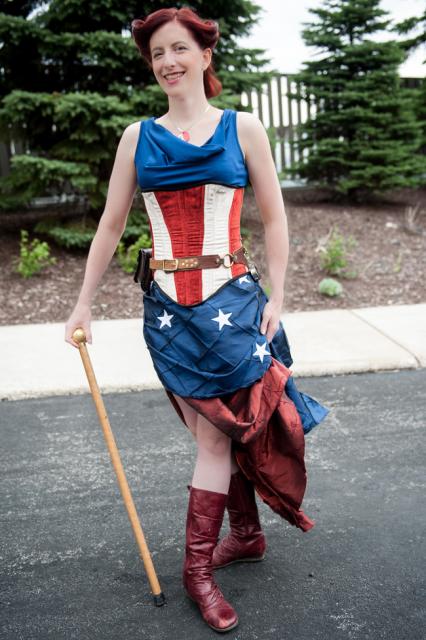 Fantasia Capitão América Feminina com saia