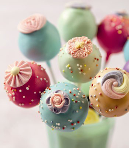 Pop Cake Criativo com rosas