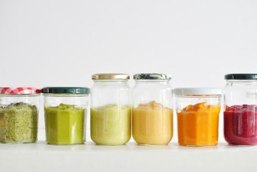 Brincadeiras para chá de bebê Simples para adivinhar os ingredientes de cada papinha