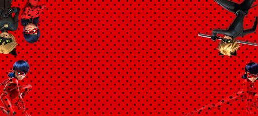 Convites Ladybug com Cat Noir para imprimir grátis com fundo vermelho de bolinhas pretas