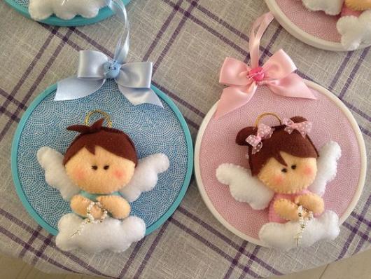 Lembrancinhas de Maternidade de Feltro de anjinho no bastidor