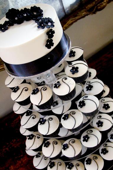 Cupcake para Casamento preto e branco